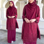 ZANEERA KURUNG - Maroon