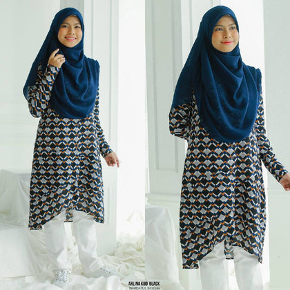 ARLINA TUNIC - Code Black